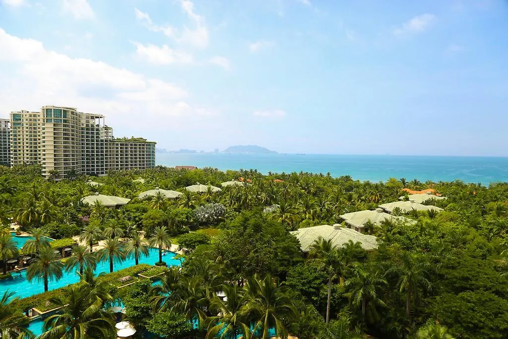 Howard Johnson Resort Sanya Bay 5*,